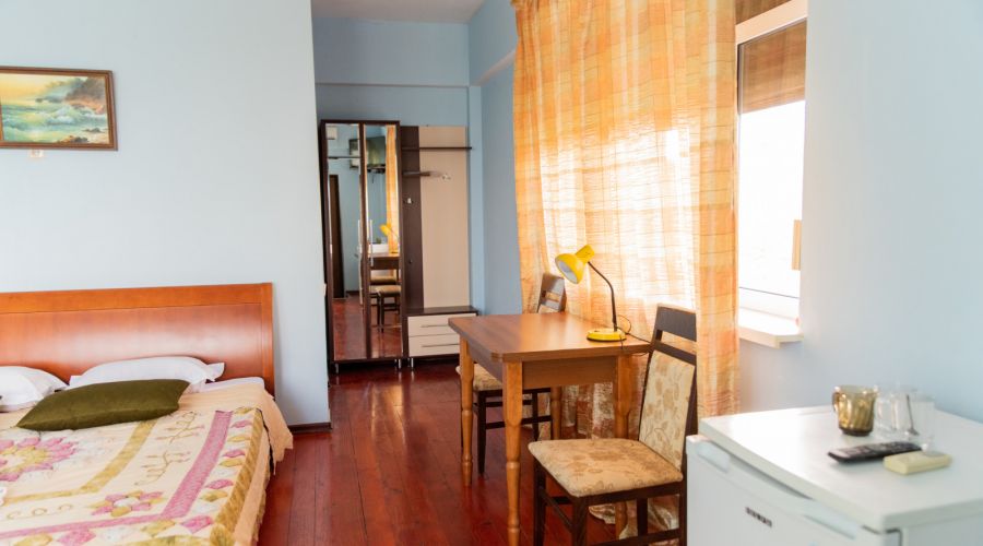 Номер 3-местный 1-комнатный с видом на море