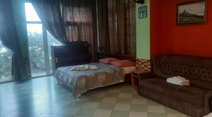 Номер 4-местный 1-комнатный с видом на море