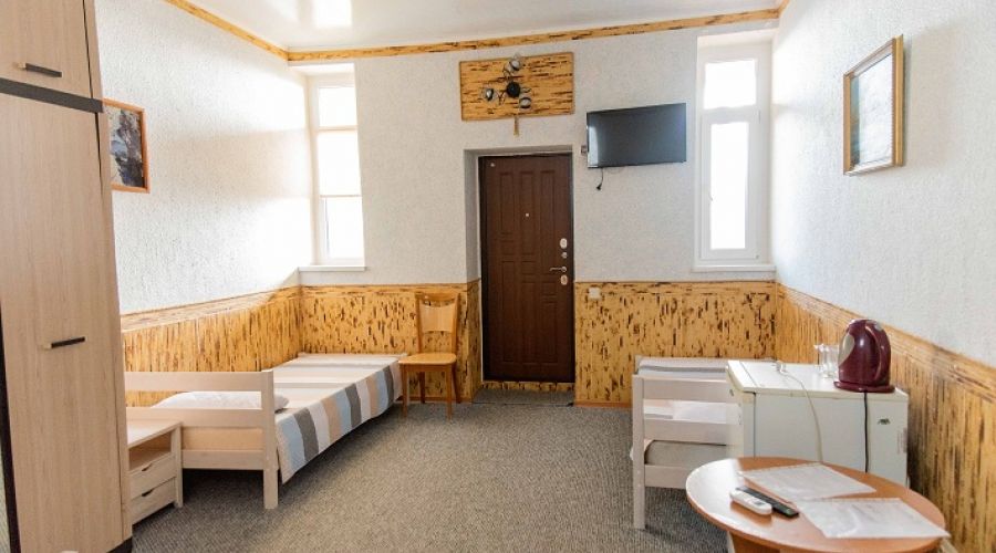 Номер 4-местный 1-комнатный с видом на море