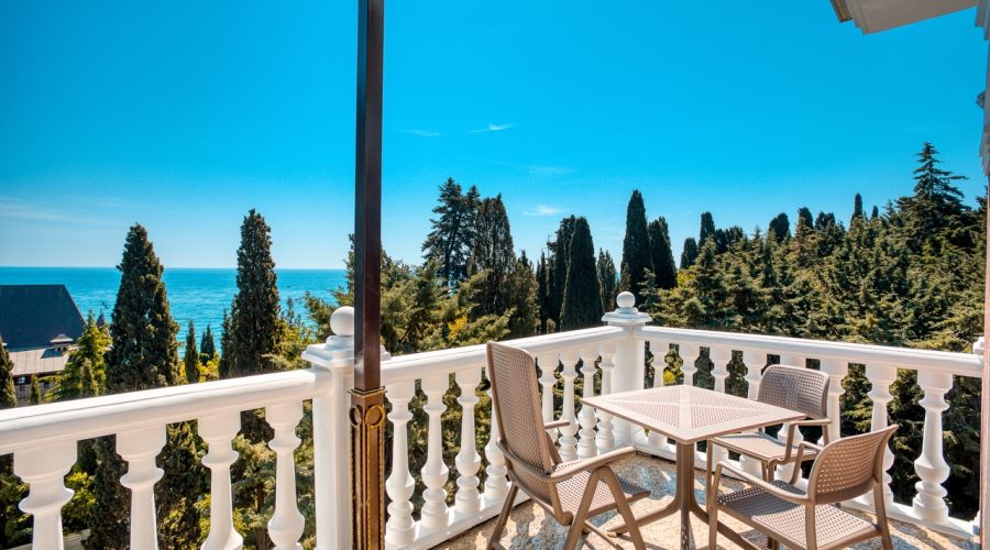 Стандарт В плюс 2-местный с видом на море корпус В