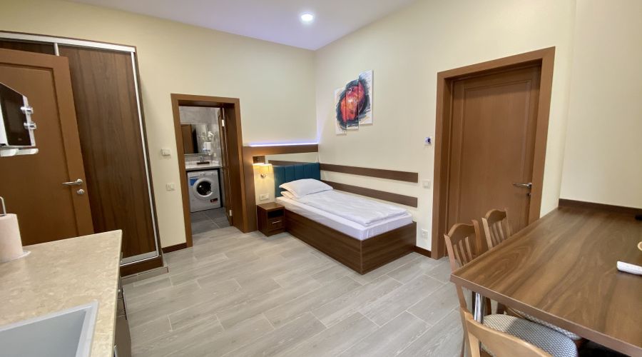 Студия В 2-местный 2-комнатный корпус В