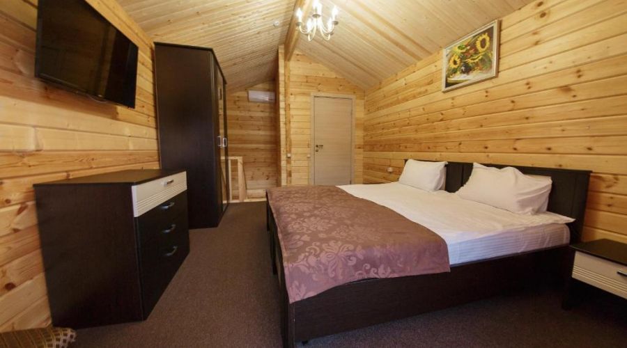 Коттедж 4 местный