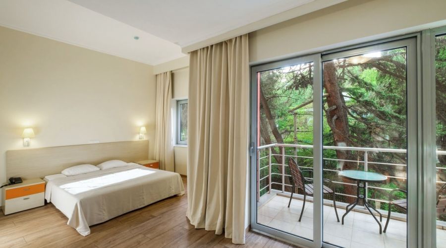 Семейный 2-местный 1-комнатный отель Морской