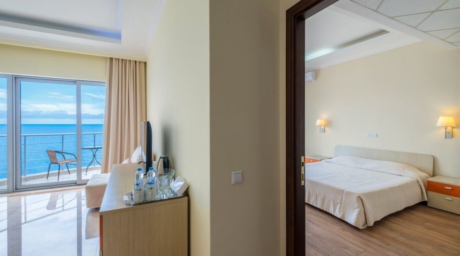 Люкс 2-местный 2-комнатный отель Морской