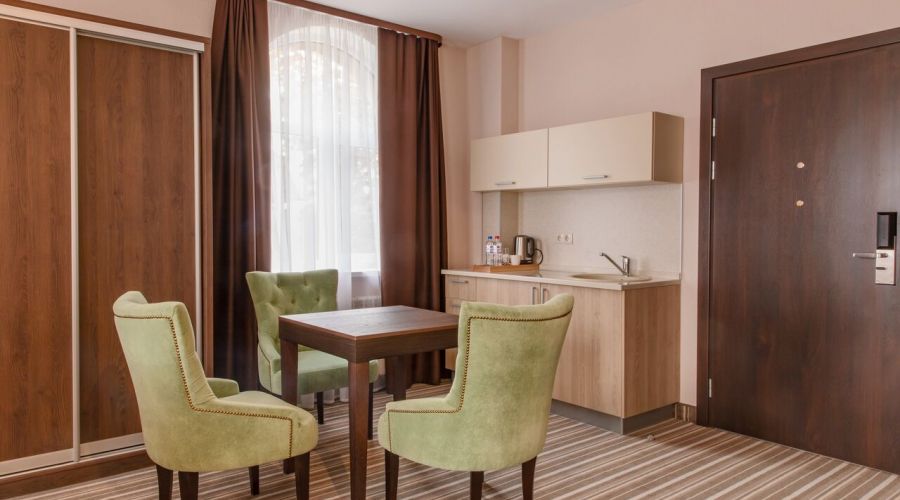 Студио студия с террасой