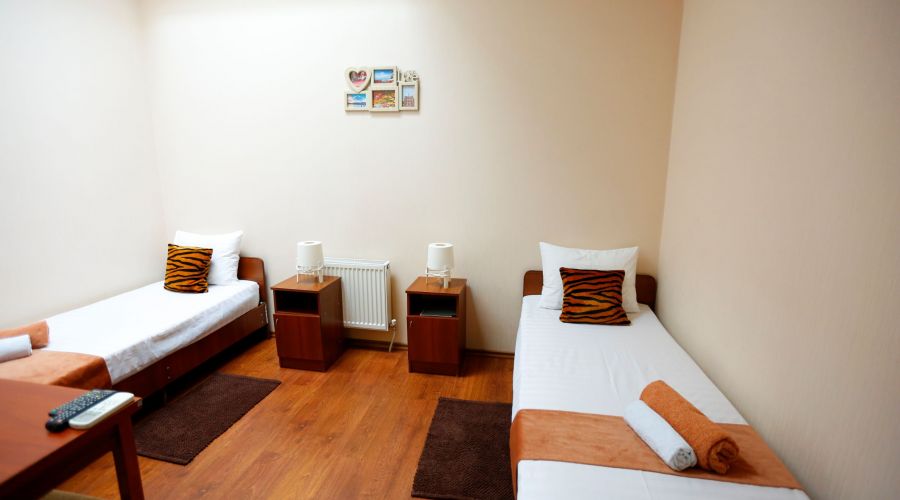 Бюджетный 2-местный мансардный