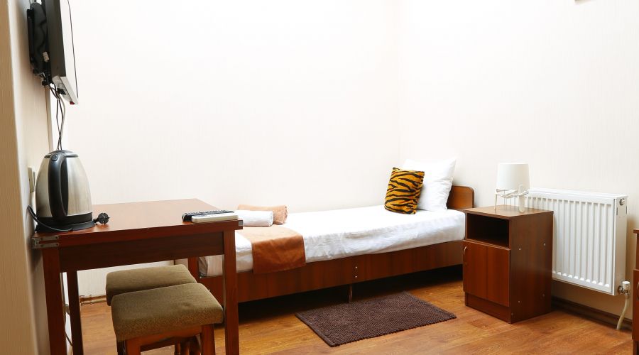 Бюджетный 2-местный мансардный