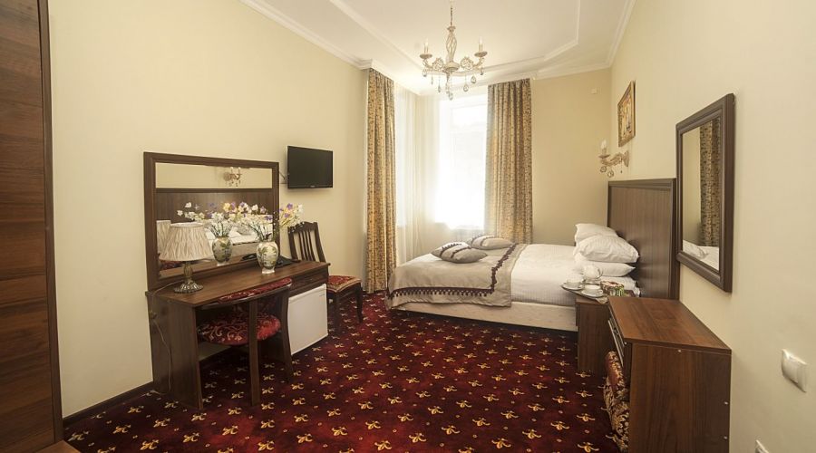 Джуниор сюит 2-местный 2-комнатный без балкона джуниор сюит