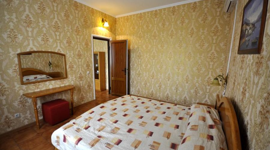 Стандартный 3-местный 2-комнатный