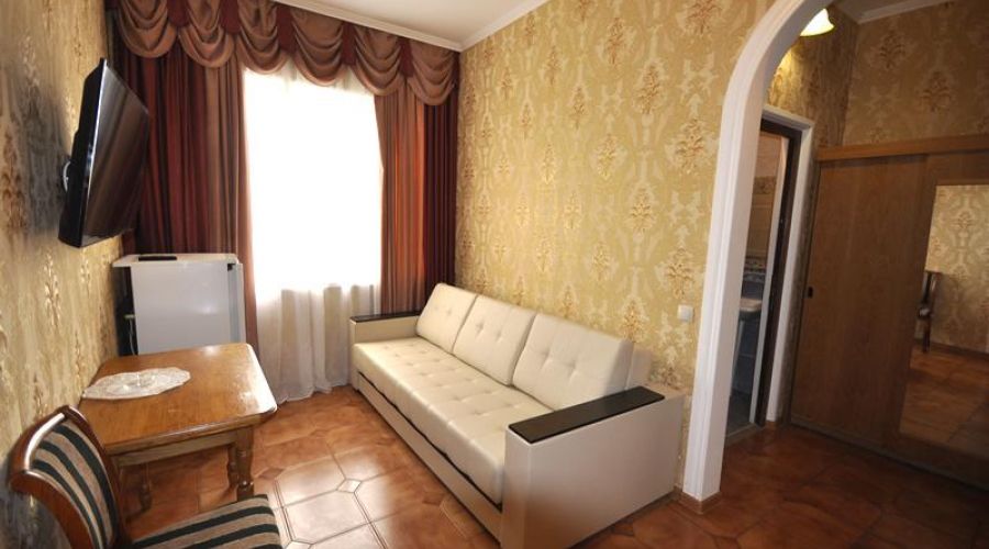 Стандартный 3-местный 2-комнатный