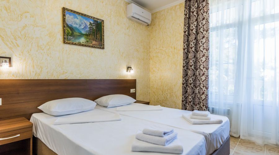 Семейный 4-местный 2-комнатный, с террасой/море