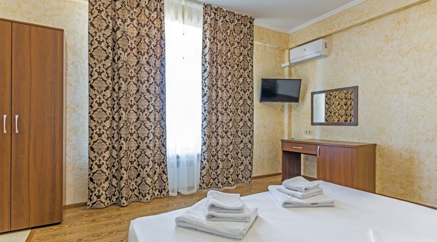 Семейный 2х-местный, с/б вид на море