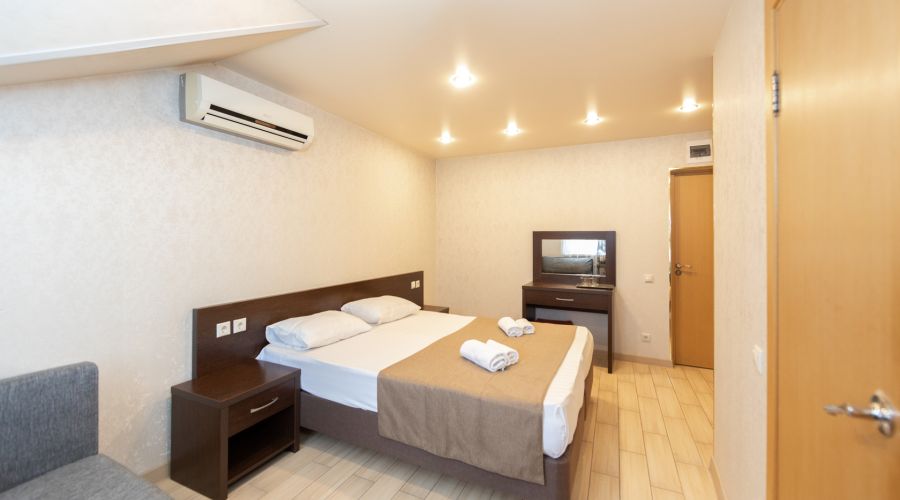 Стандарт 2-местный с балконом