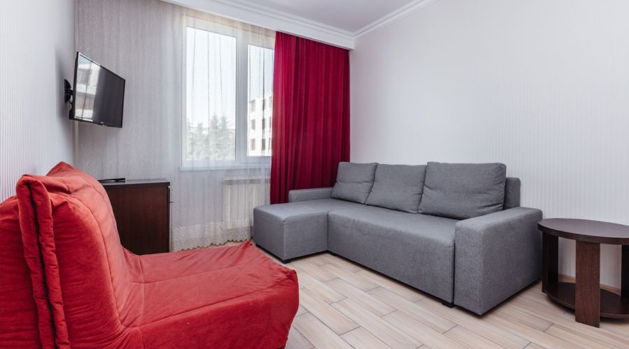 Семейный 2-местный 2-комнатный с балконом