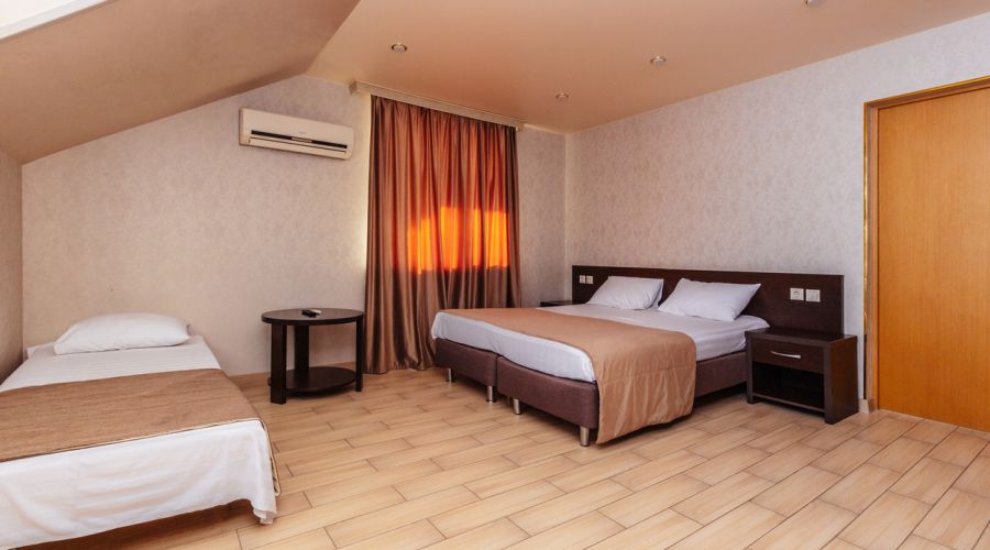 Семейный 2-местный 2-комнатный с балконом