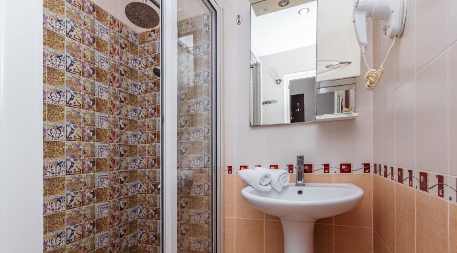 Семейный 2-местный 2-комнатный с балконом