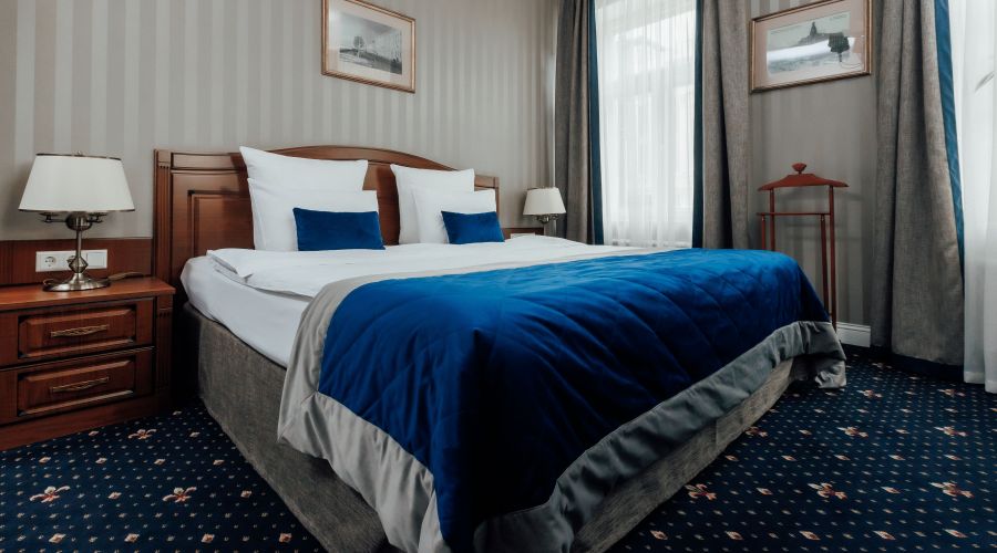 Де Люкс 2-местный с джакузи и видом на город