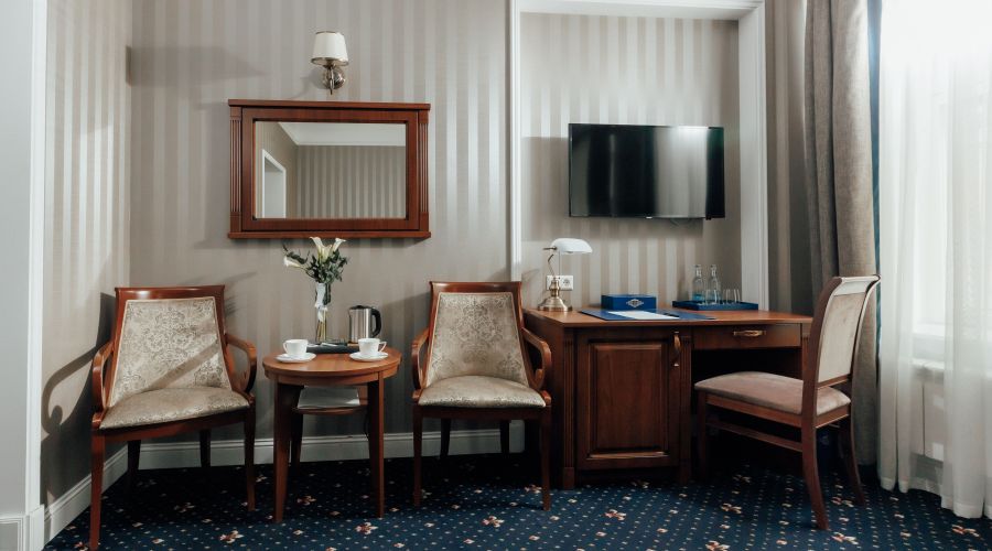 Де Люкс 2-местный с джакузи и видом на город