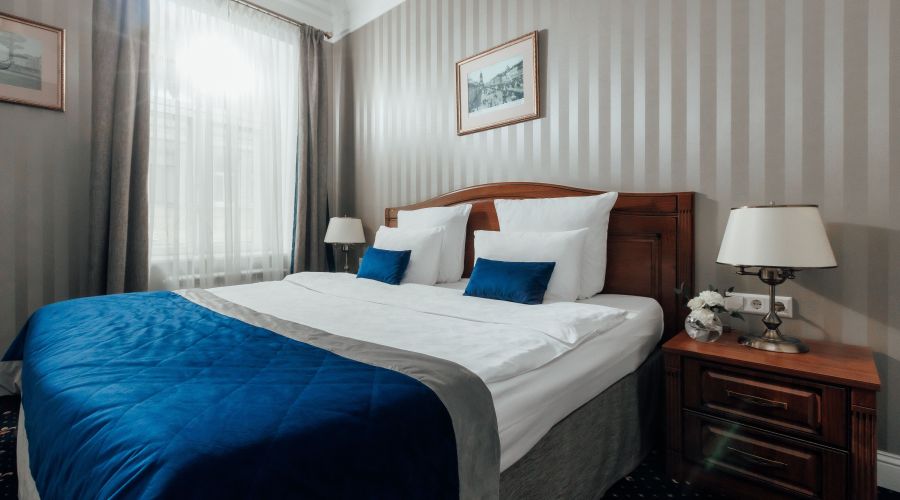 Де Люкс 2-местный с джакузи и видом на город