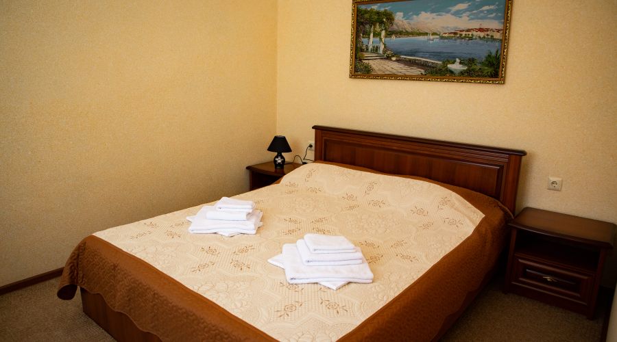 Полулюкс 2-местный 2-комнатный 