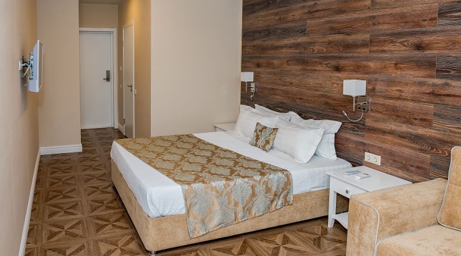 Полулюкс 2-местный с балконом