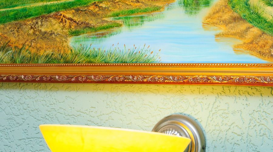 Семейный семейный 1-комнатный номер с большой кроватью и диваном в корп.Е