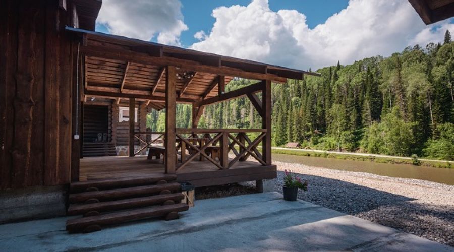 Апартаменты 2-комнатный 2-этажный "Коттедж Прибрежный" № 1,2  Заимка 1