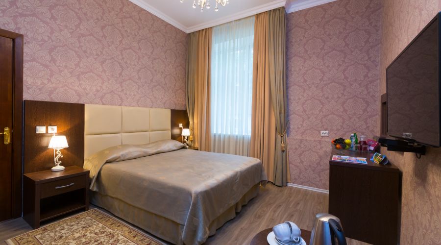 Джуниор сюит 2-местный 2-комнатный  №101