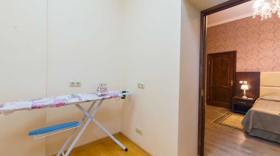 Джуниор сюит 2-местный 2-комнатный  №101