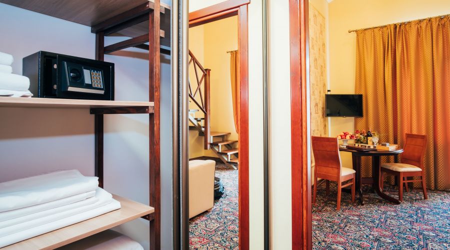 Апартаменты 2-уровневые 4-местные