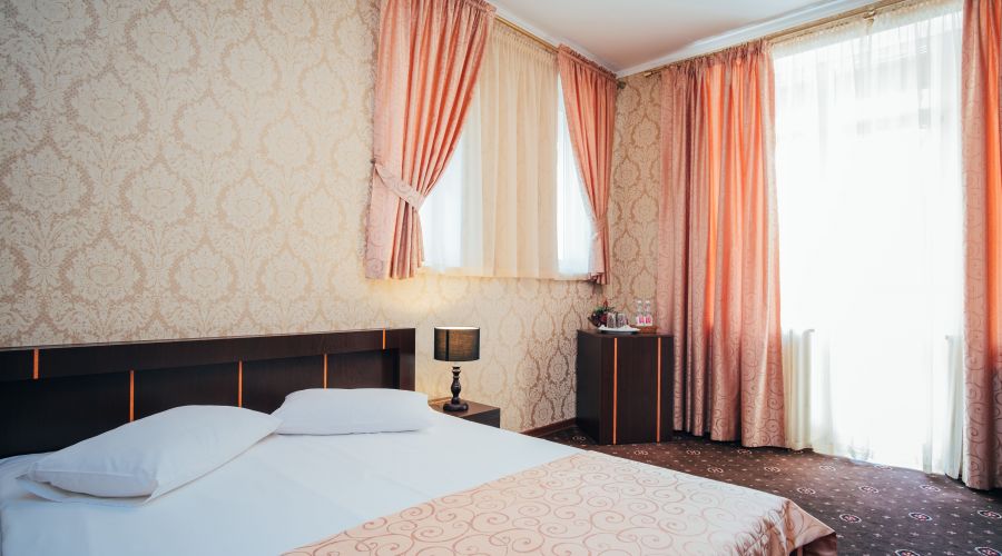 Люкс 2-местный с балконом