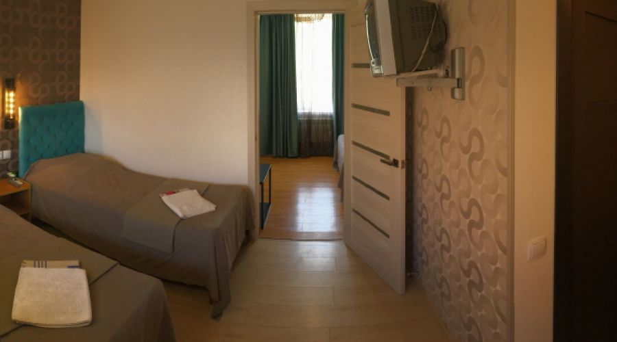 Делюкс 4-местный 2-комнатный с кухней