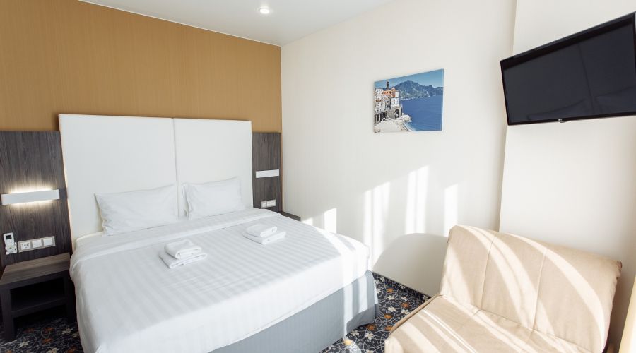 Студия Делюкс 3х-местный