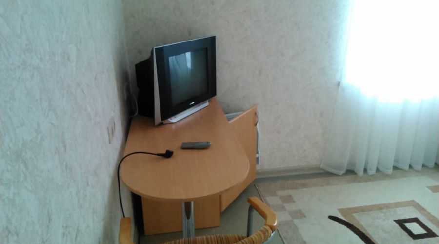 Люкс 4-местный 2-комнатный №15