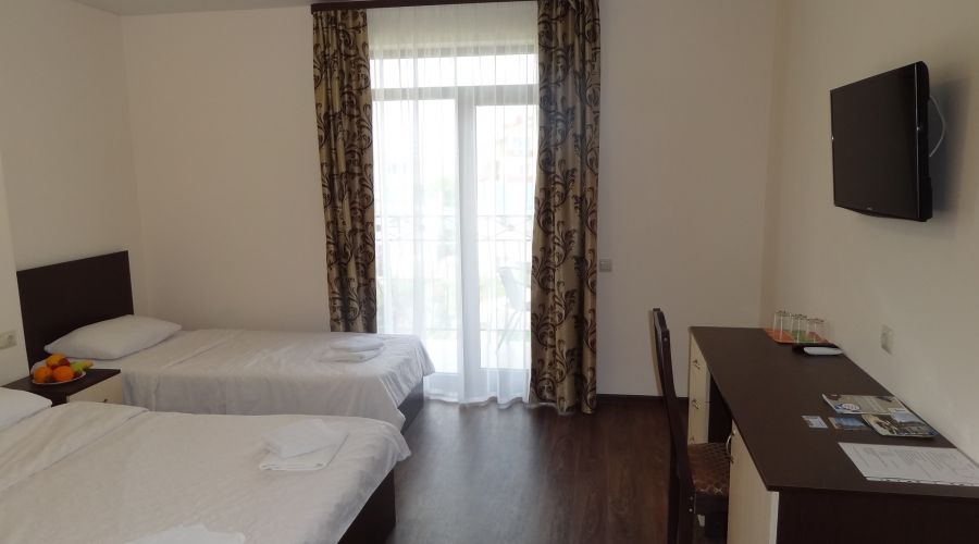 Делюкс 3-местный 1-комнатный с балконом