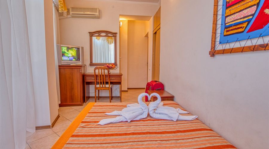 Стандарт 2-местный 1-комнатный (боковой вид)