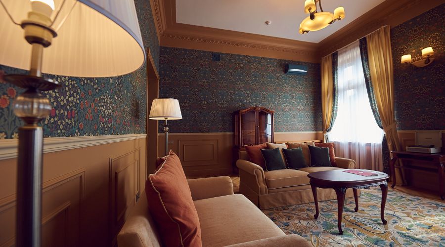 Сьют 4-местный 3-комнатный