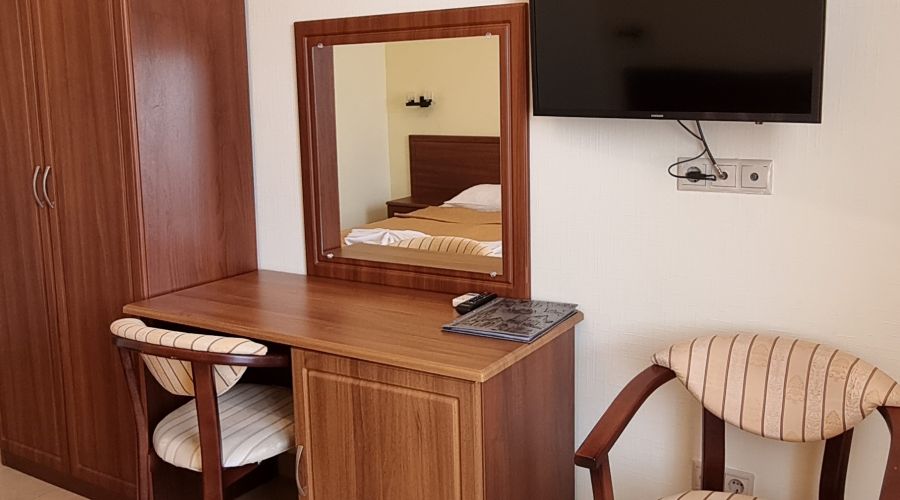 Люкс 5-местный с 2-мя спальнями