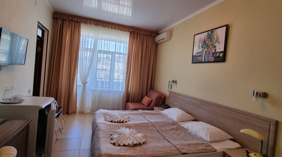 Улучшенный 3-местный вид на морскую сторону