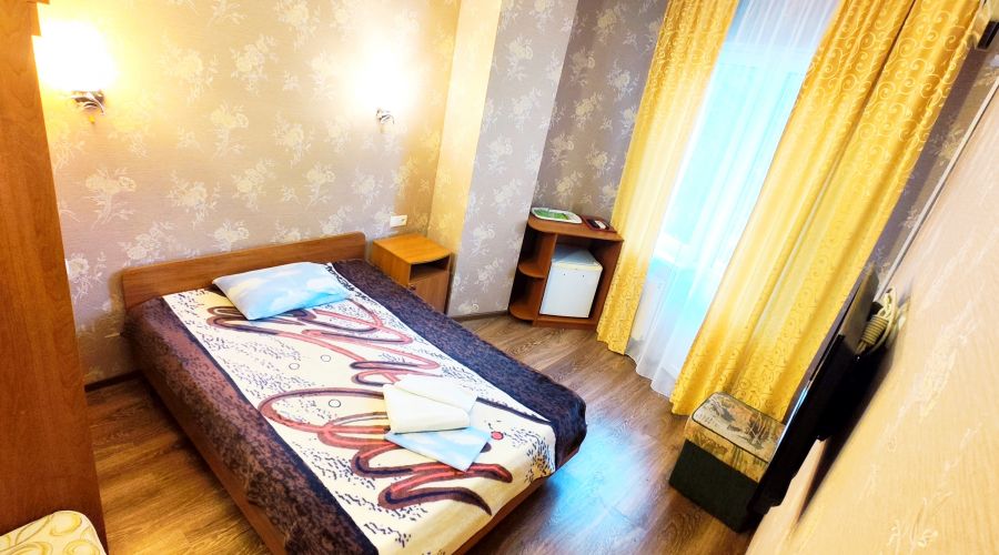 Стандартный 1-местный