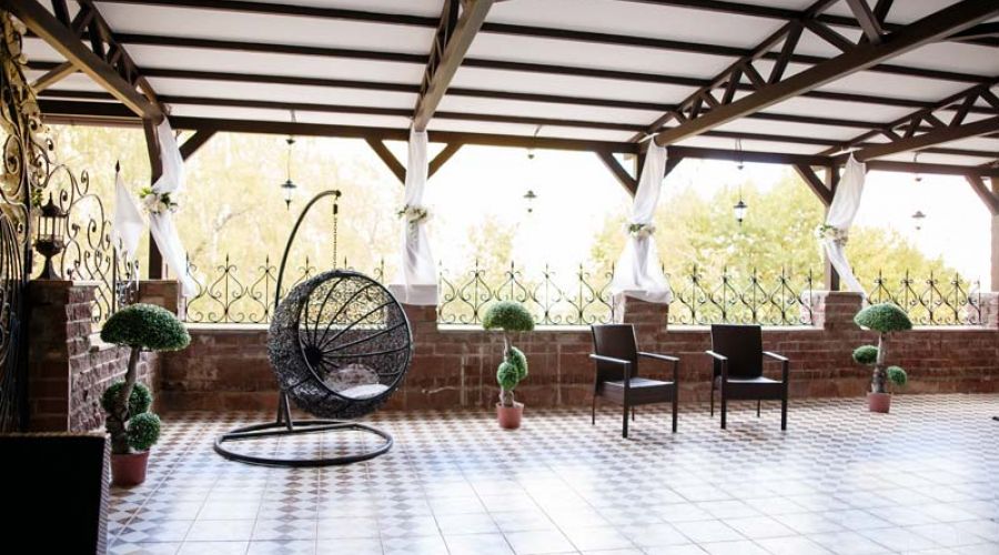 Люкс 2-м Luxury King Suite