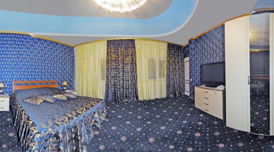 Люкс 2-местный 2-комнатный №106