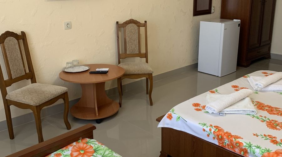 Стандарт 3-местный без балкона