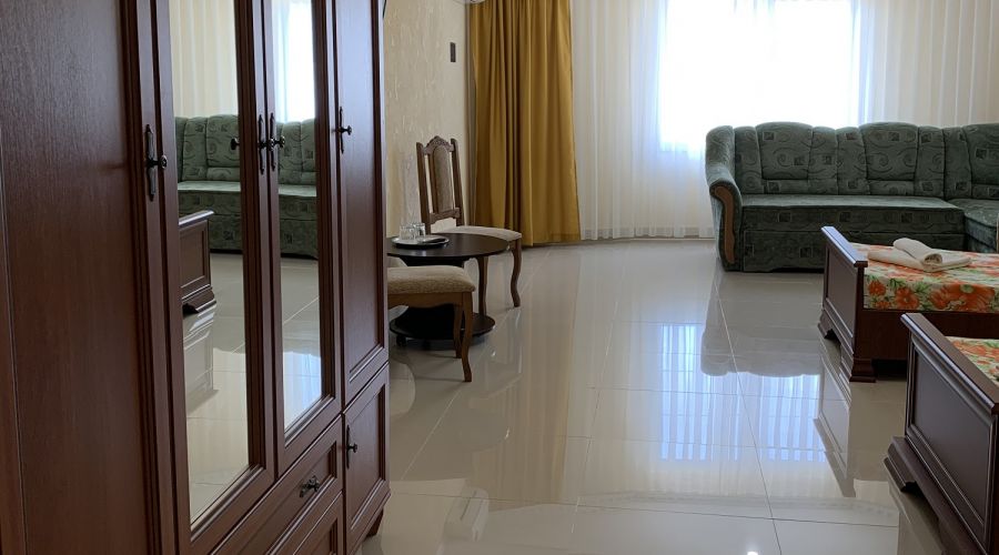 Стандарт 4-местный без балкона