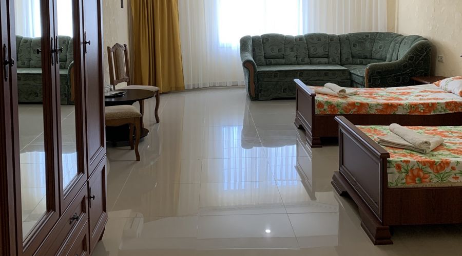 Стандарт 4-местный без балкона