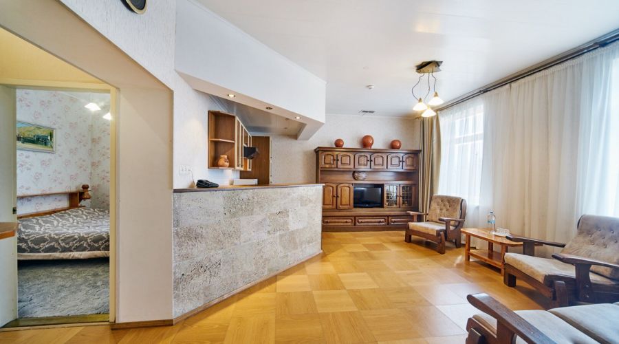 Апартаменты Форт 4-местные 3-комнатные