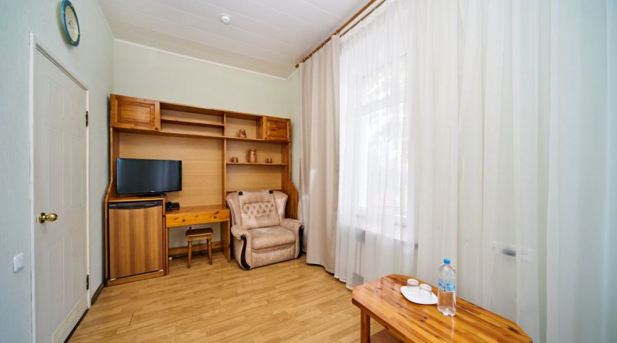 Стандарт 2-местный 2-комнатный в корпусе