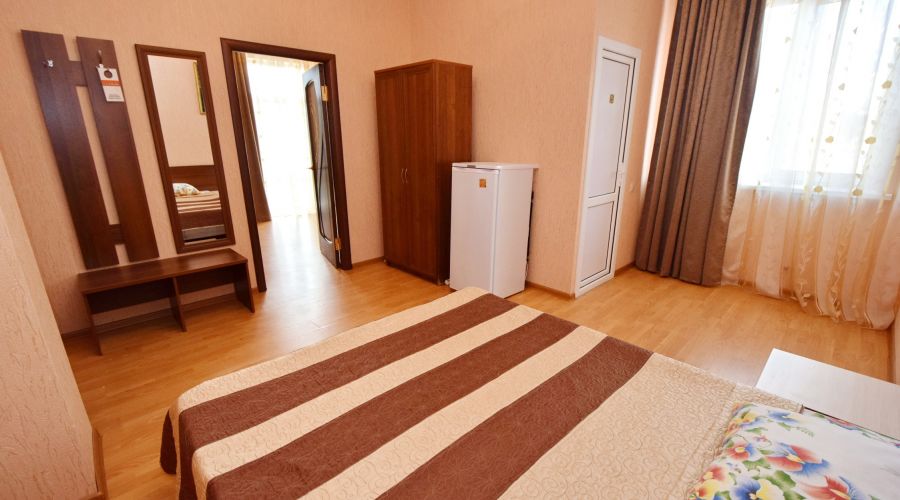 Люкс 4-местный