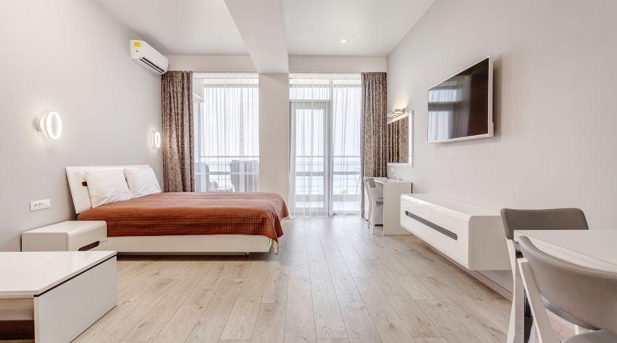 Апартаменты студио 2-местные 1-комнатные V вид на море 1 линия Аква Deluxe