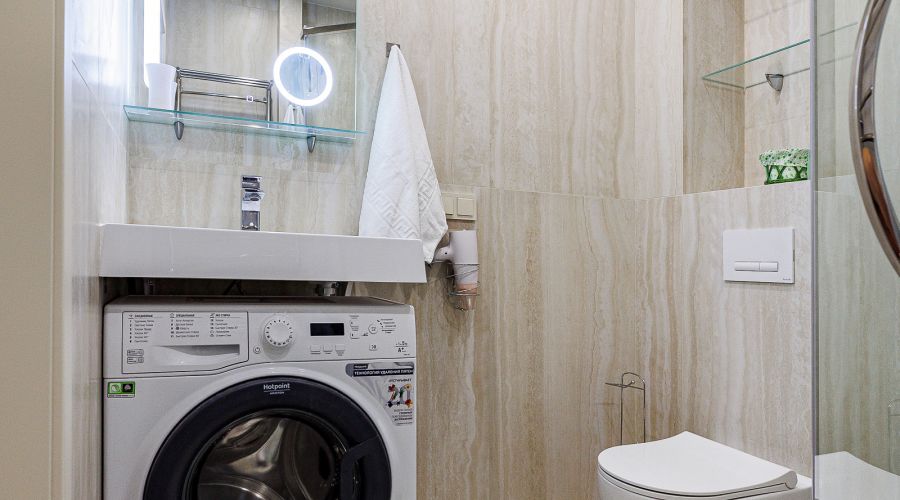 Апартаменты студио 2-местный боковой вид на море корпус АкваDeLuxe